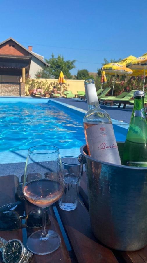 Garden House Bed and Breakfast Apatin Εξωτερικό φωτογραφία