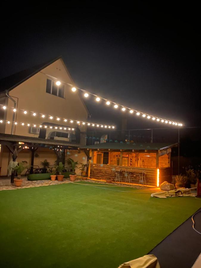 Garden House Bed and Breakfast Apatin Εξωτερικό φωτογραφία